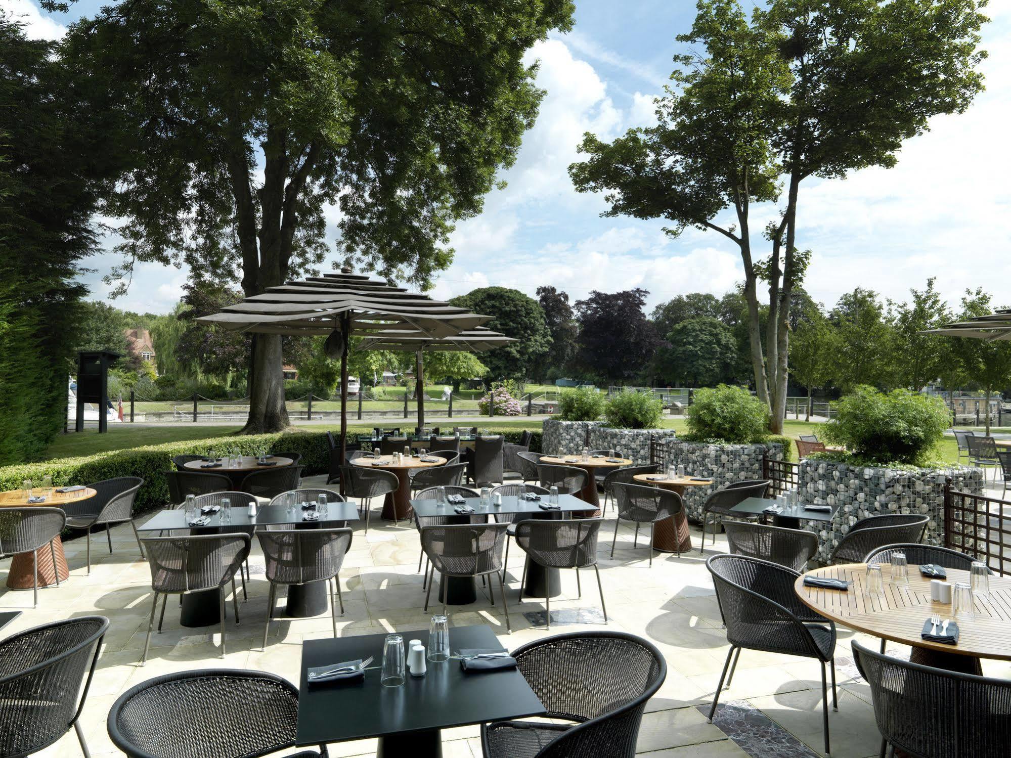 מלון אגהאם The Runnymede On Thames (Adults Only) מראה חיצוני תמונה