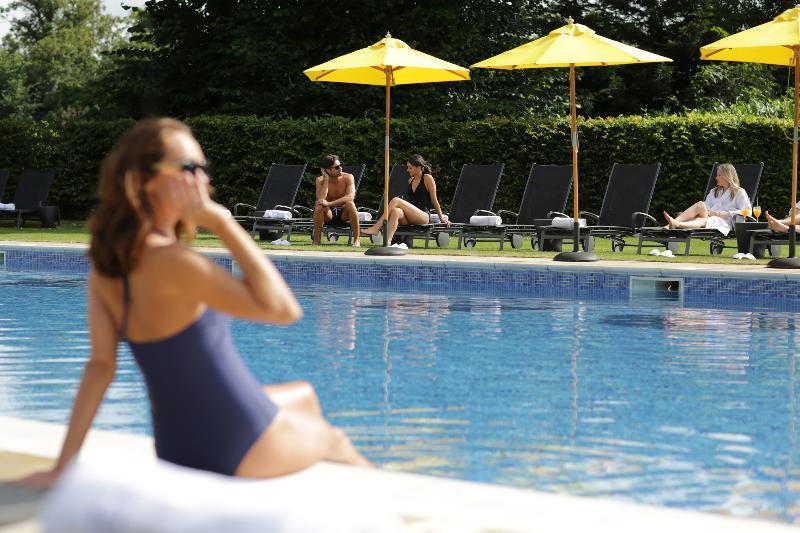 מלון אגהאם The Runnymede On Thames (Adults Only) מראה חיצוני תמונה